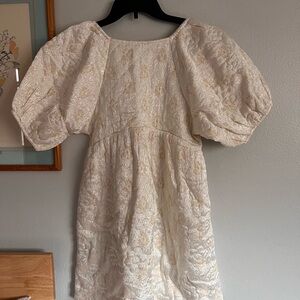 Kimchi Blue Ivory Floral Puffy Sleeve Dress